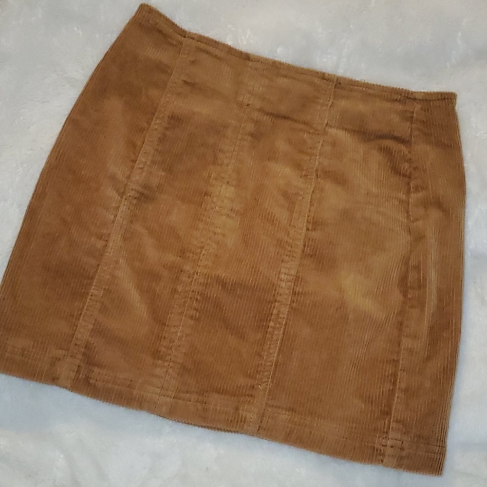 Pac Sun cordoroy mini skirt - 26